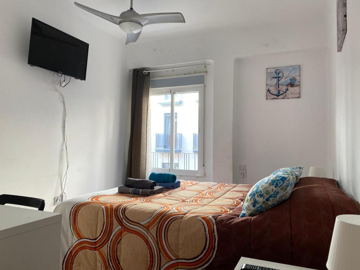 Quarto em Acomodações Particulares Centro Privada En Compartidos Málaga